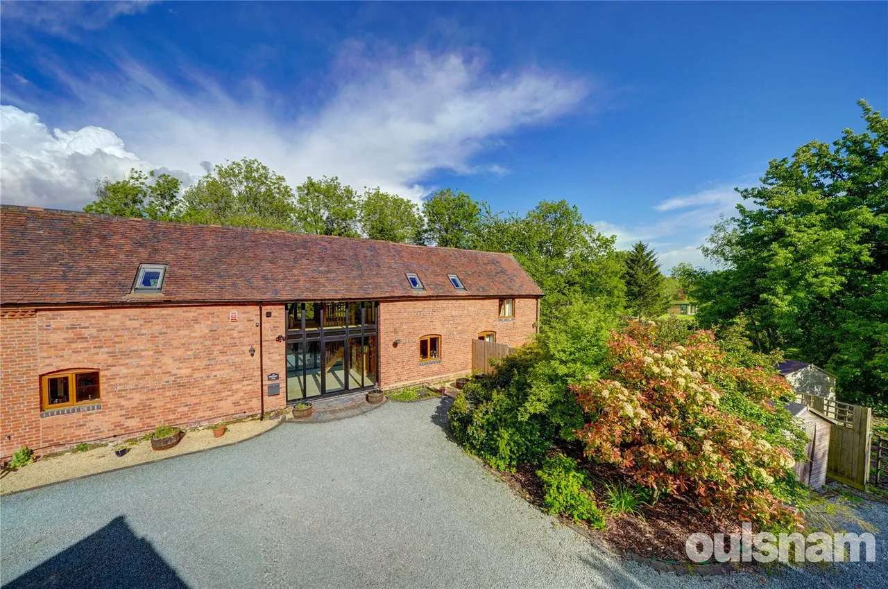 Stonehouse Lane, Hopwood, Alvechurch, Birmingham, B48 7BA, photo 2