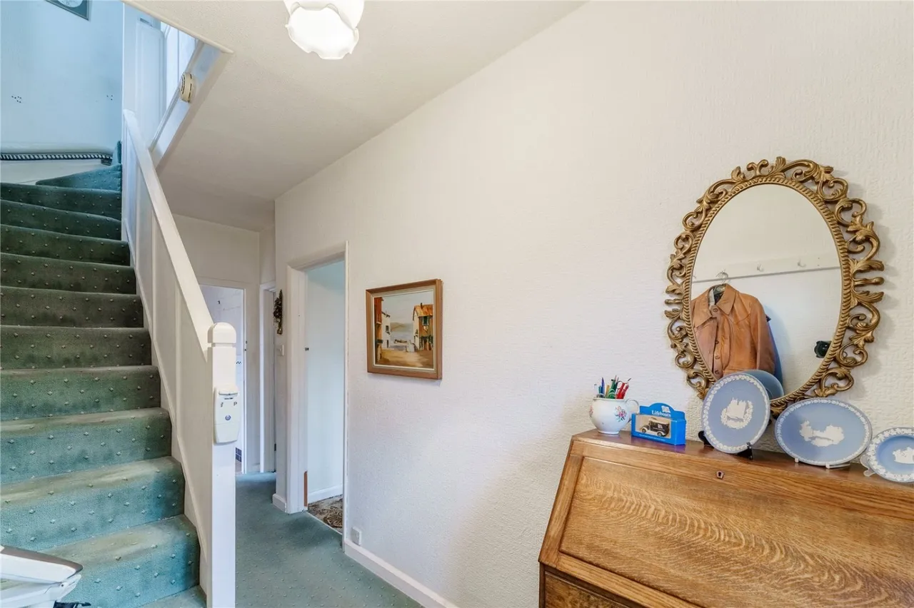 Askam Avenue, Pontefract, WF8, photo 12