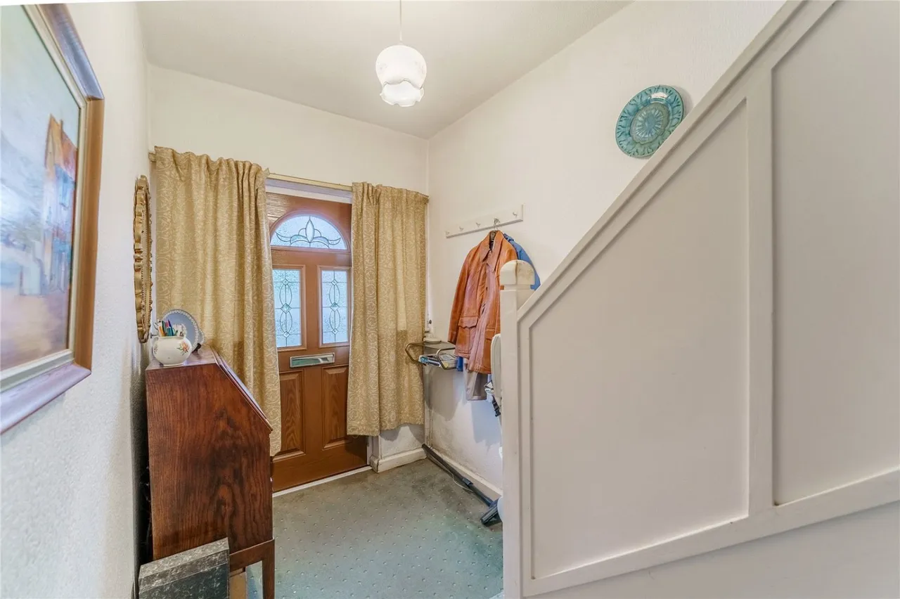 Askam Avenue, Pontefract, WF8, photo 7