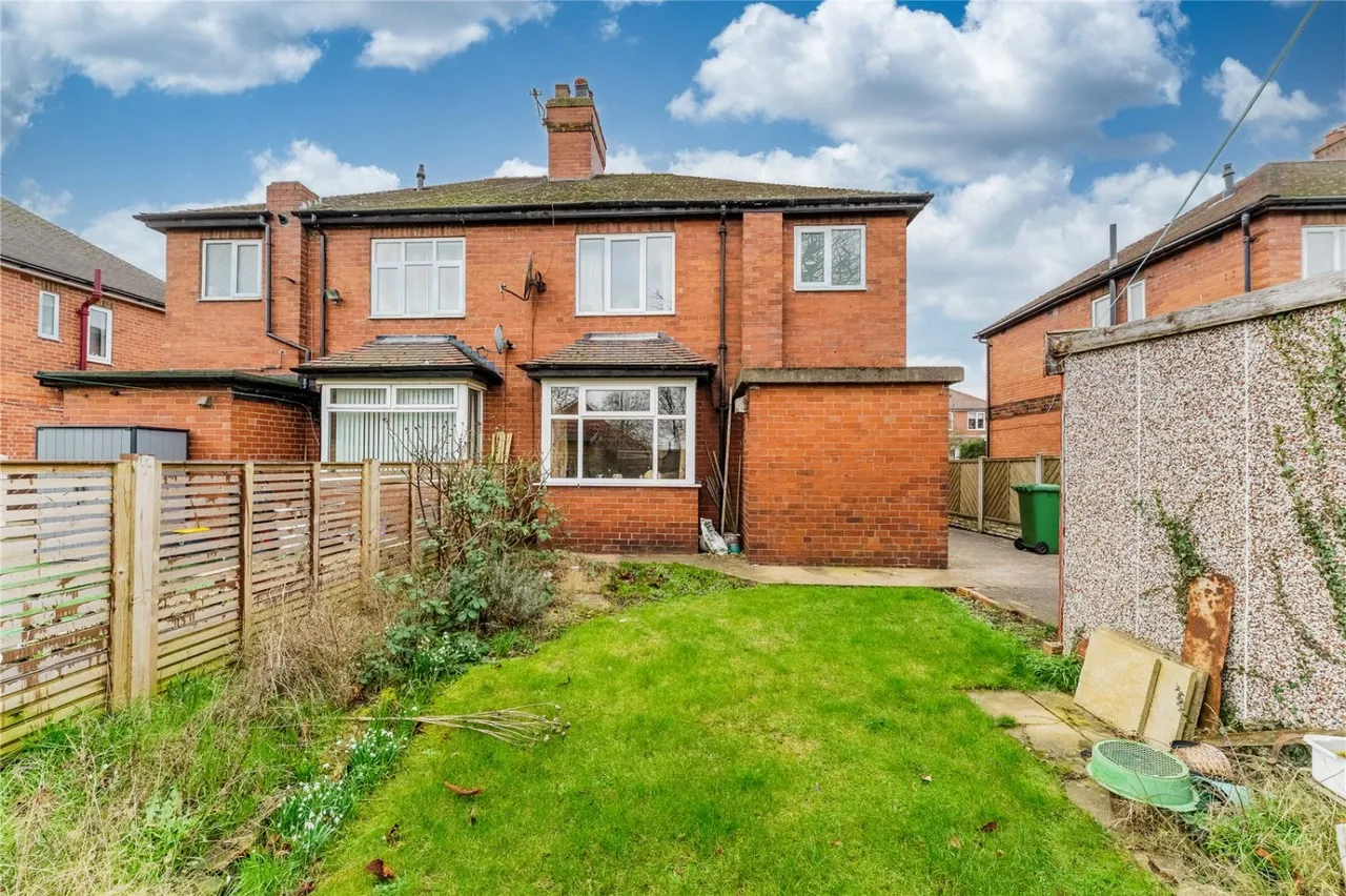 Askam Avenue, Pontefract, WF8, photo 5
