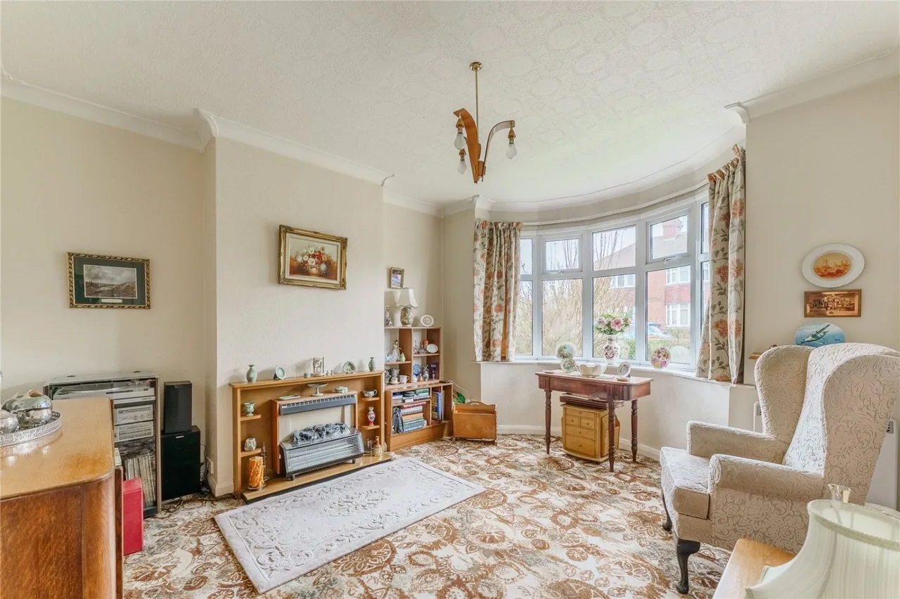 Askam Avenue, Pontefract, WF8, photo 2