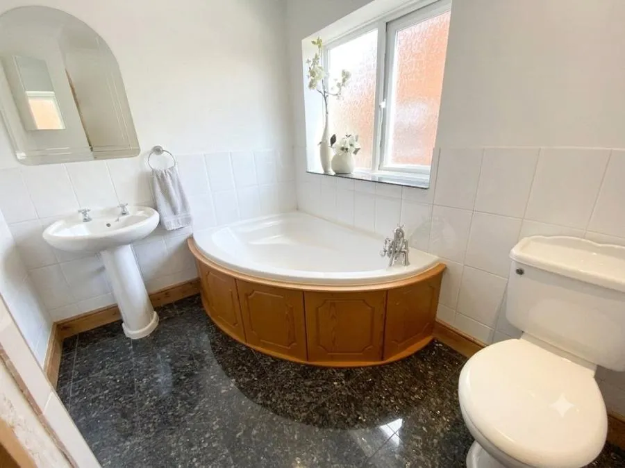 Westfield Road, Camberley, GU15, photo 6