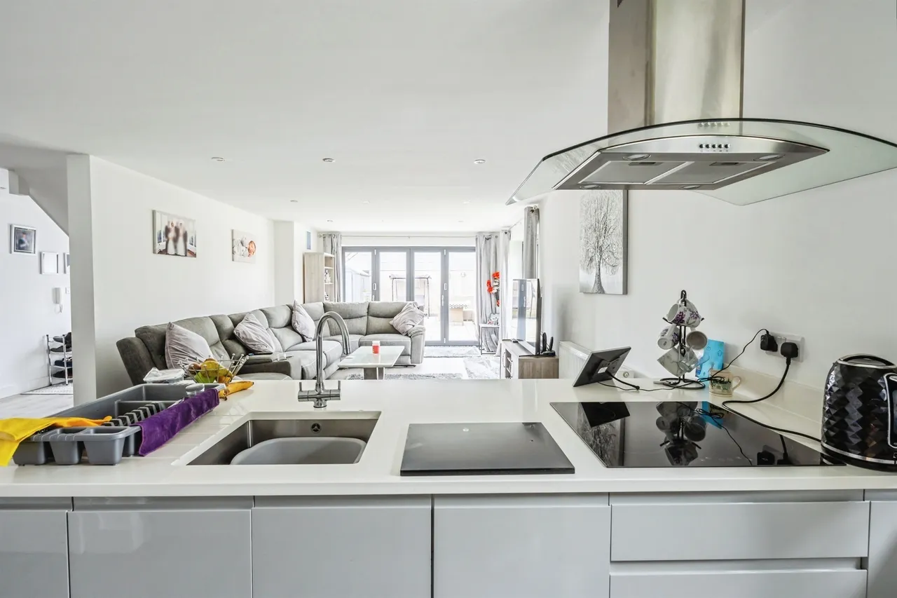 Fern Close, Eastbourne, BN23, photo 6