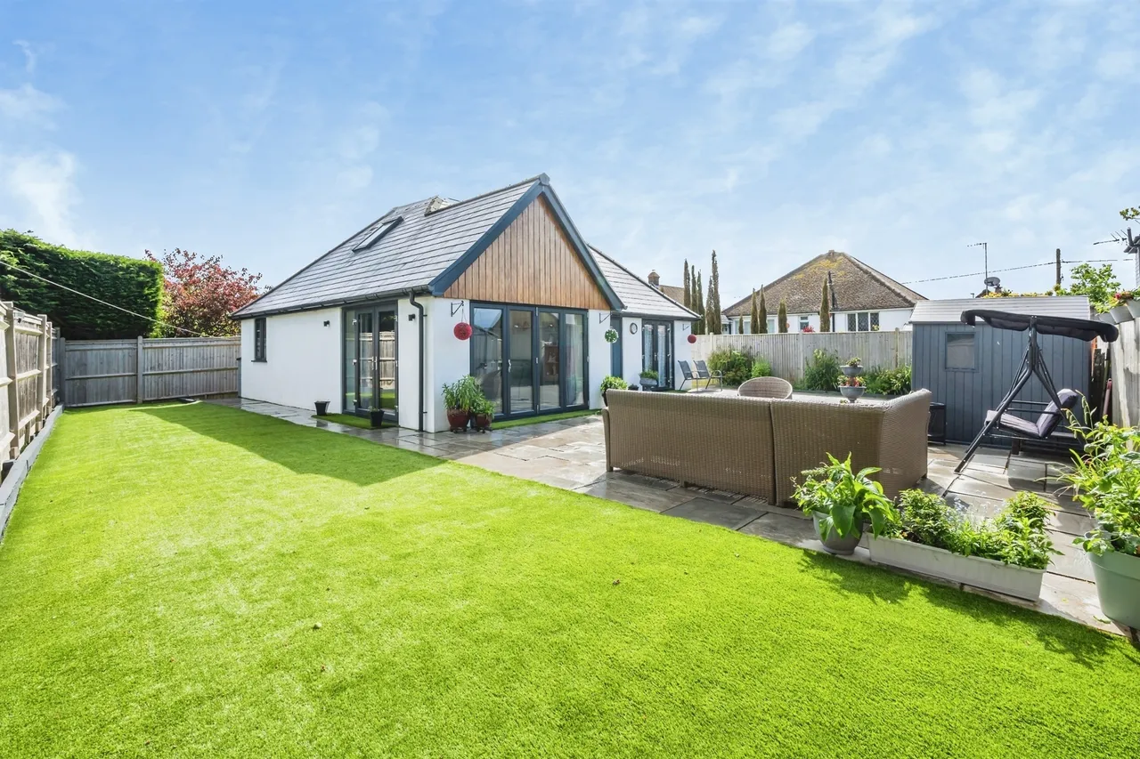 Fern Close, Eastbourne, BN23, photo 4