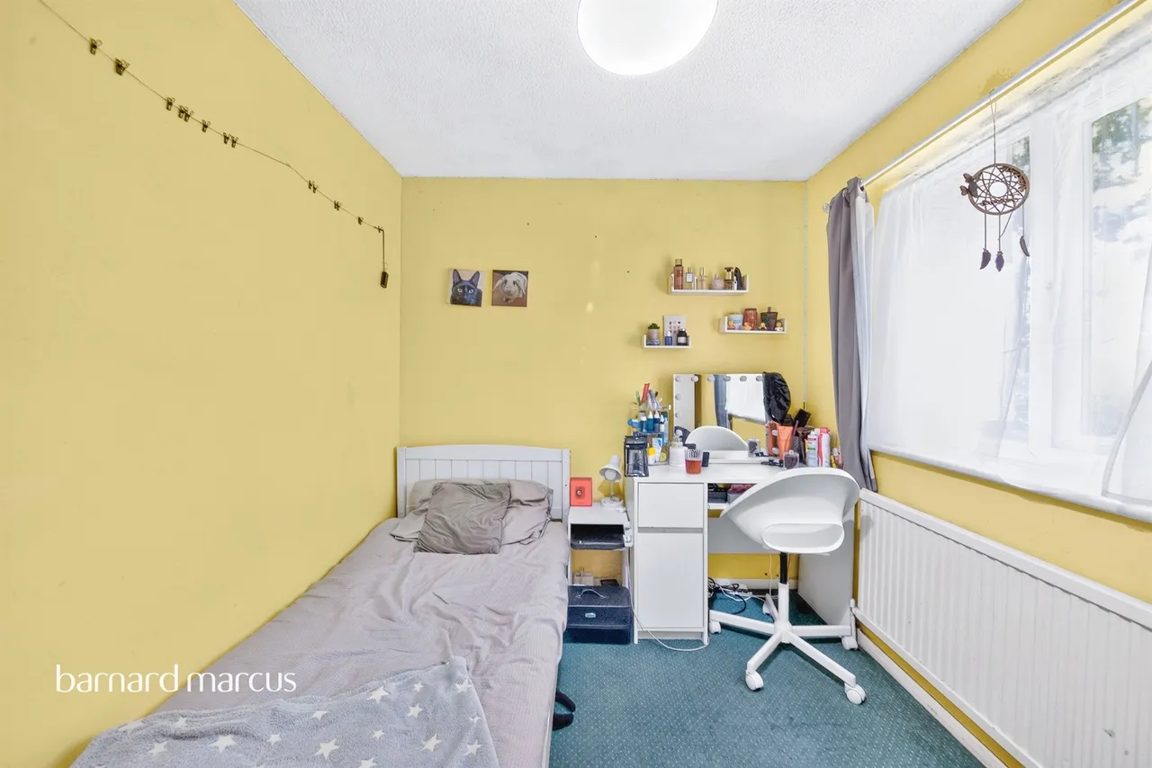 Galdana Avenue, Barnet, EN5, photo 12