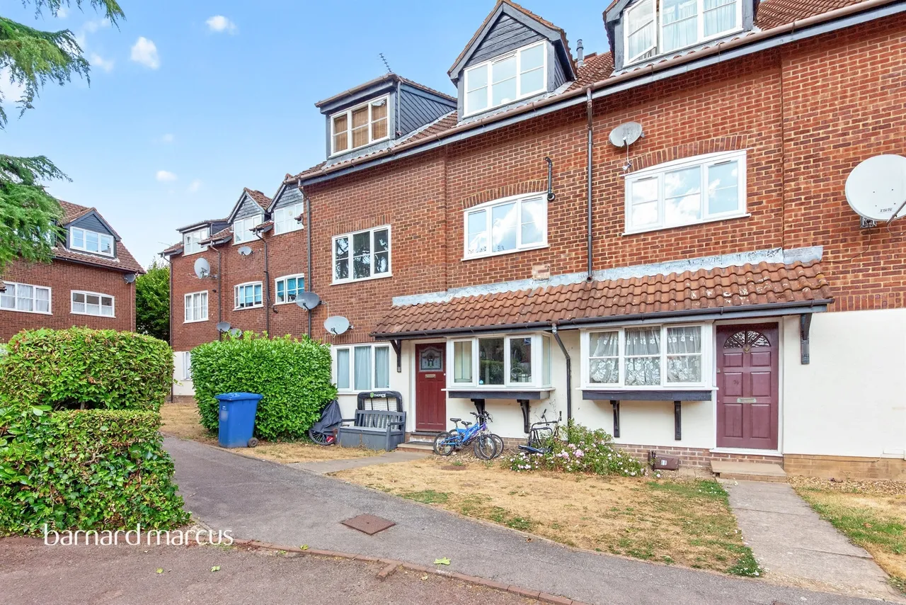 Galdana Avenue, Barnet, EN5, photo 18