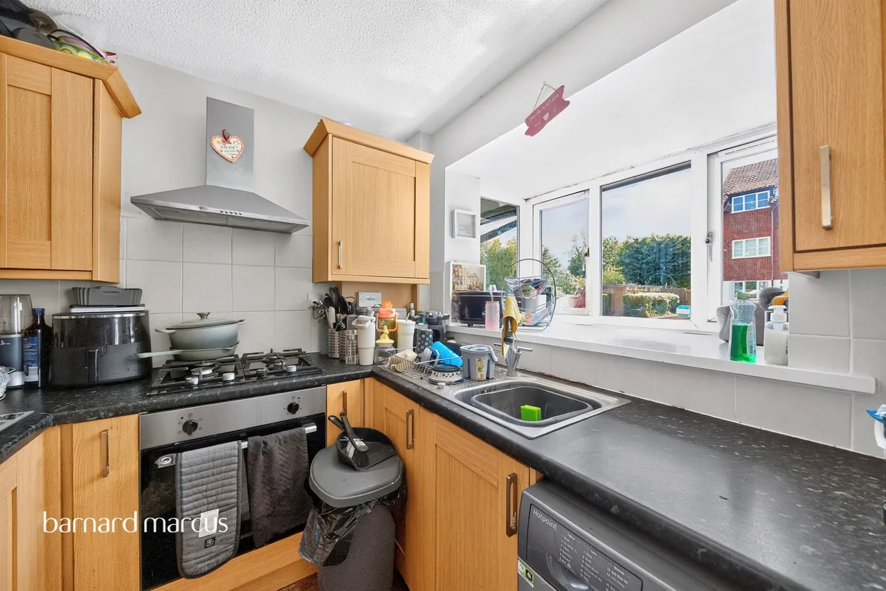 Galdana Avenue, Barnet, EN5, photo 6