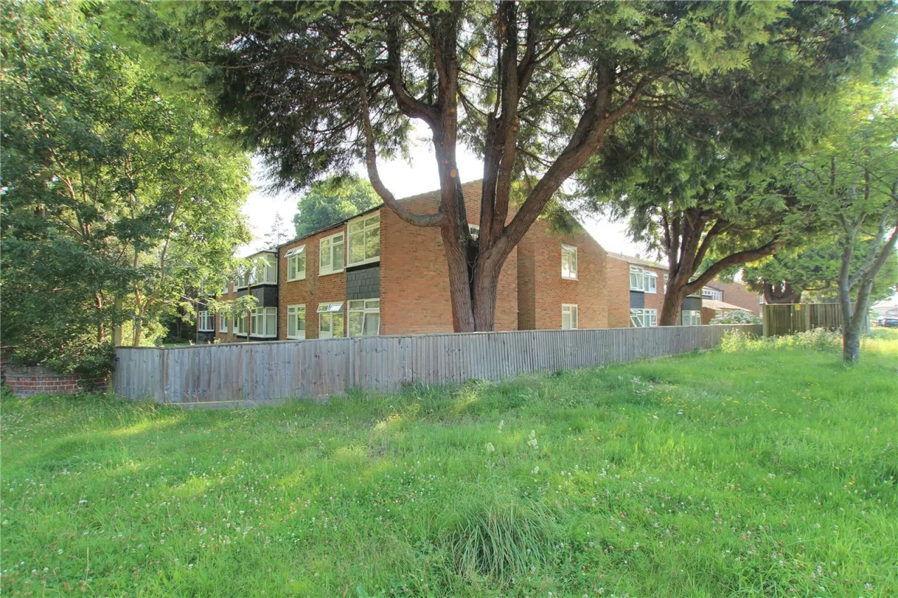 Hartsbourne Road, Earley, RG6, photo 8