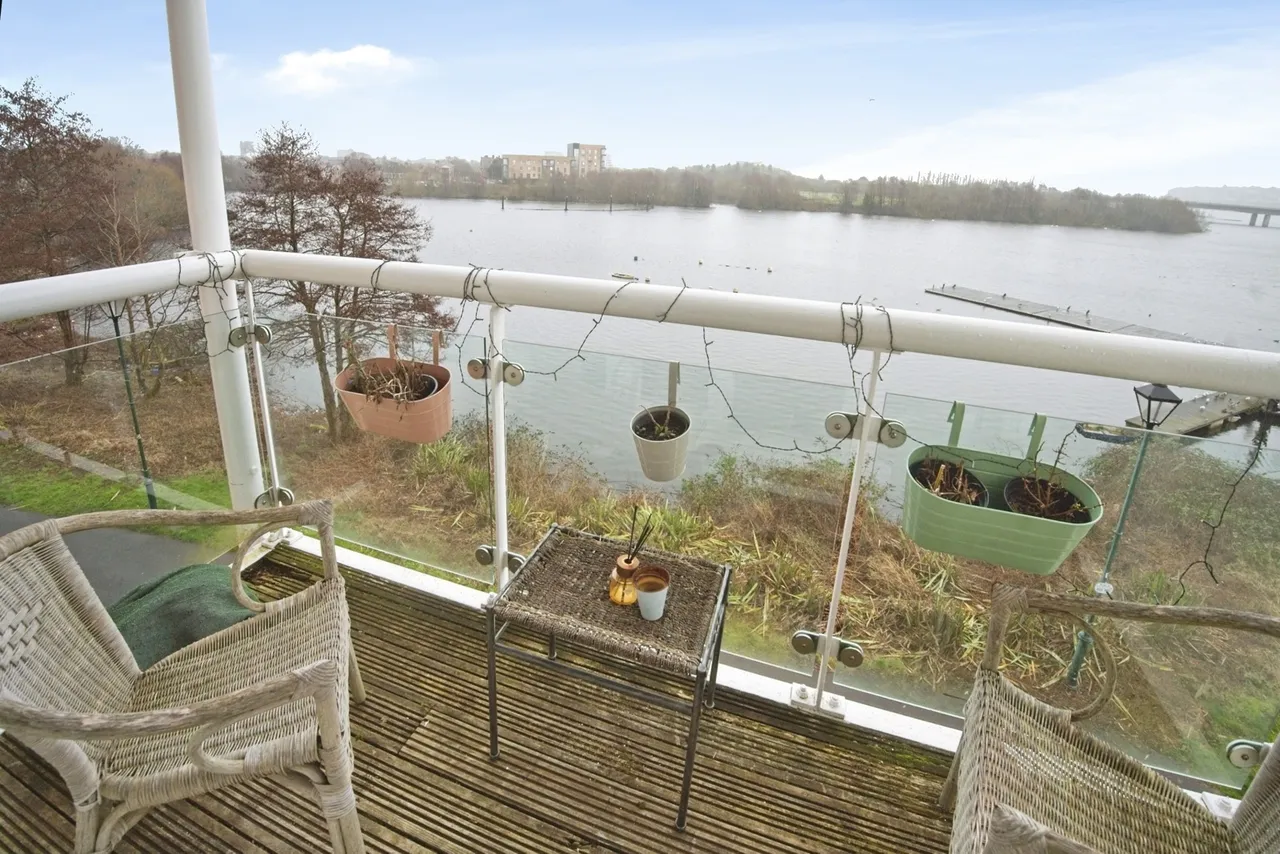 Jim Driscoll Way, Cardiff, CF11, photo 16
