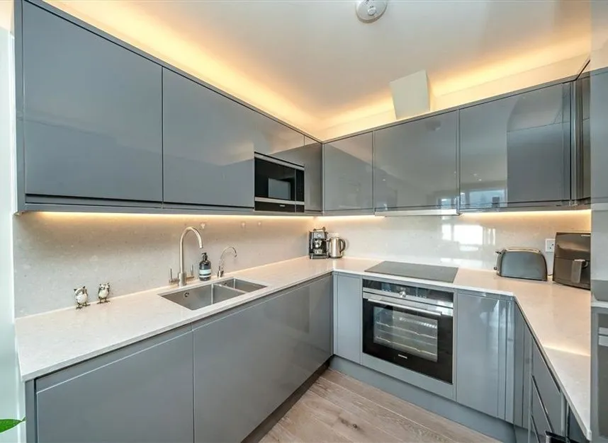 New Park Road, Brixton, SW2, photo 2