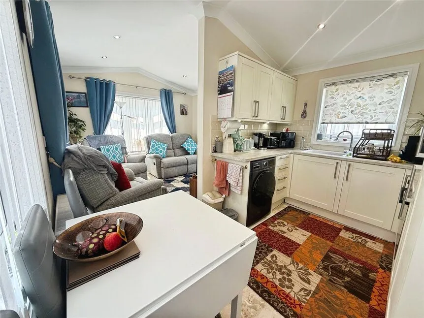 Ambleside Park, North Hykeham, Lincolnshire, LN6, photo 7