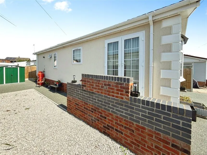 Ambleside Park, North Hykeham, Lincolnshire, LN6, photo 11