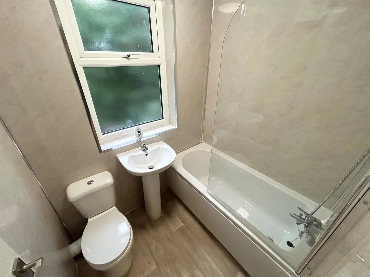 Uxbridge Street, Burton upon Trent, DE14, photo 6