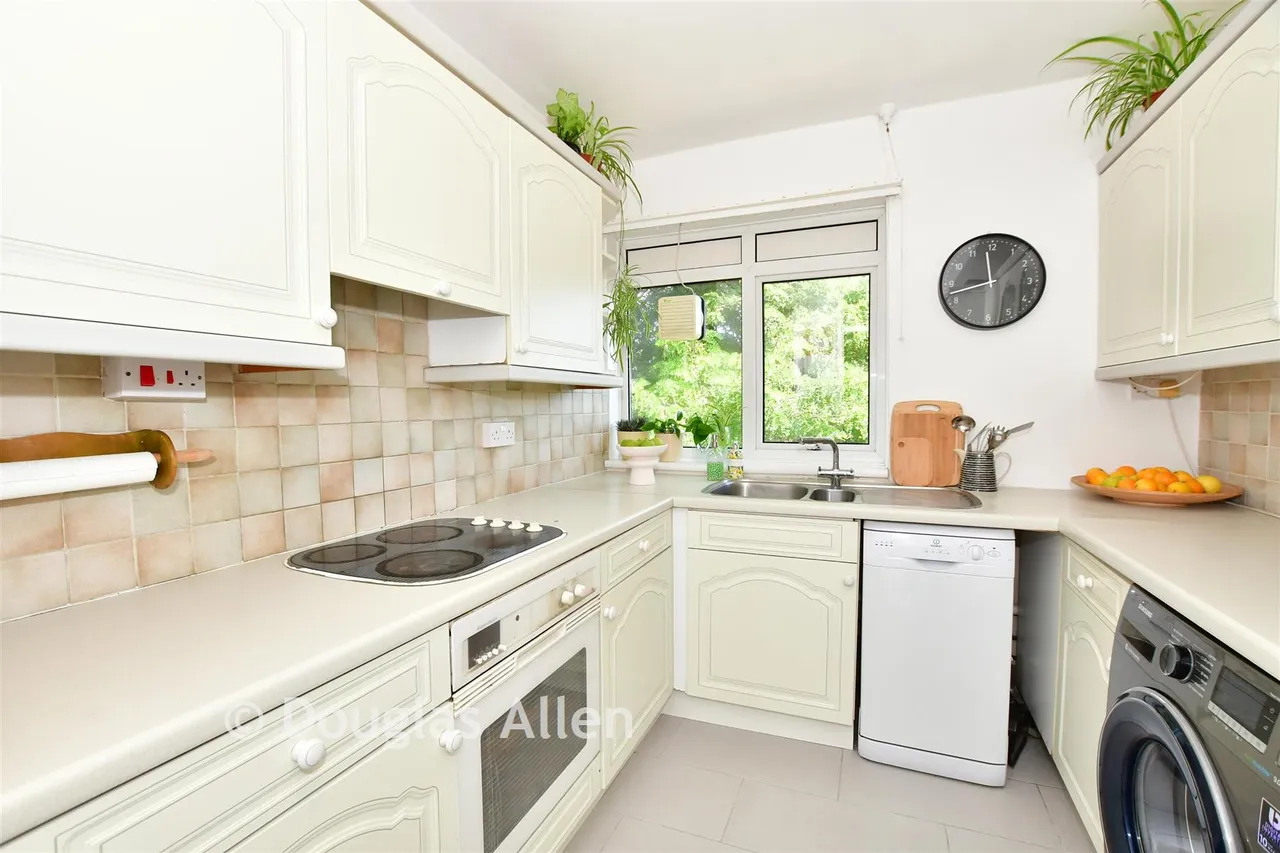 Hartland Road, Epping, CM16, photo 6