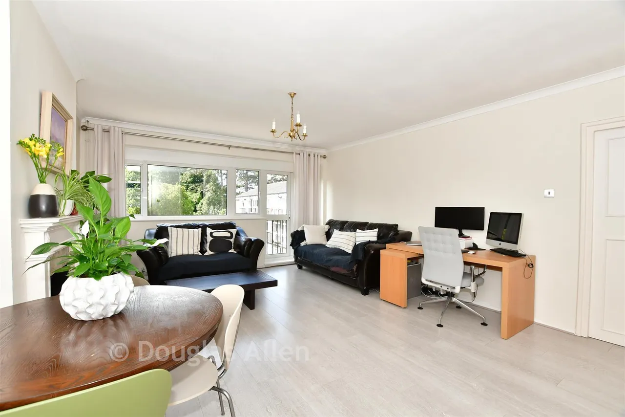Hartland Road, Epping, CM16, photo 8