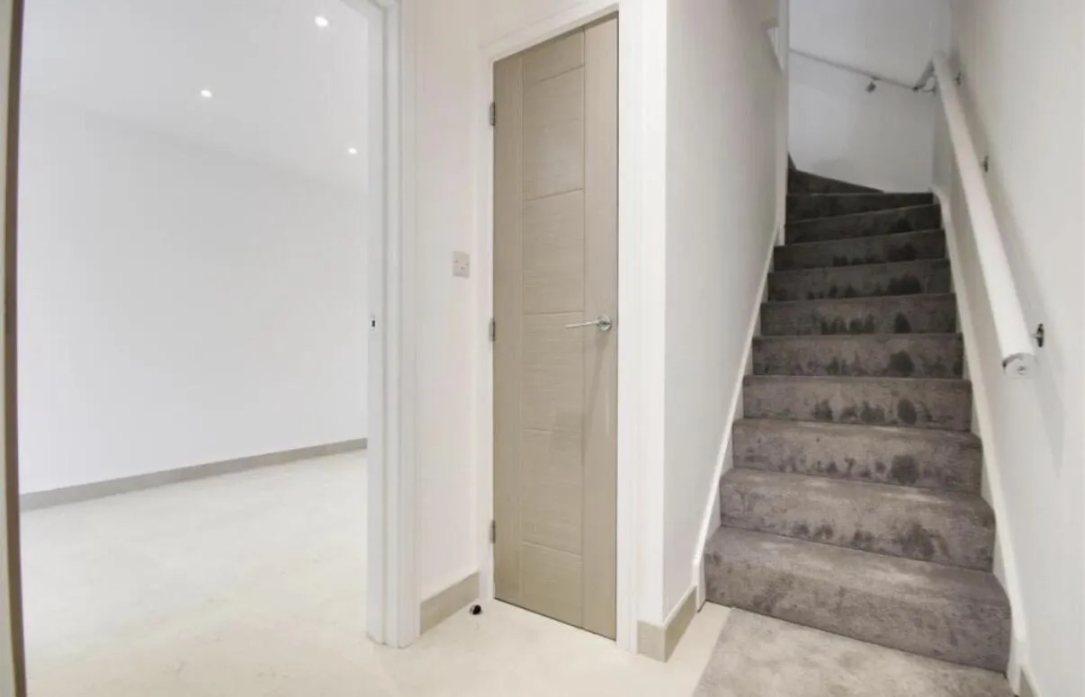 Chase Road, London, N14, photo 14