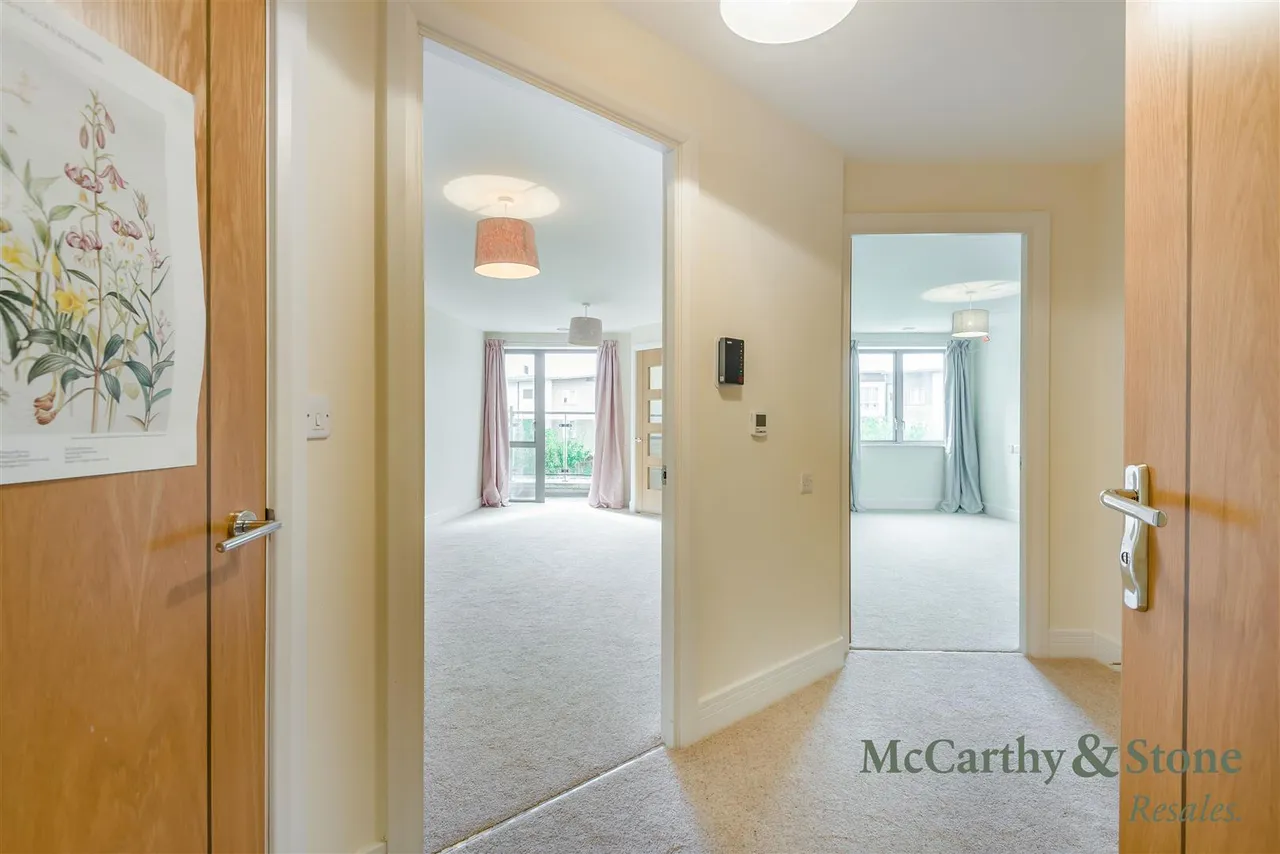 St. Georges Road, Cheltenham, GL50, photo 7