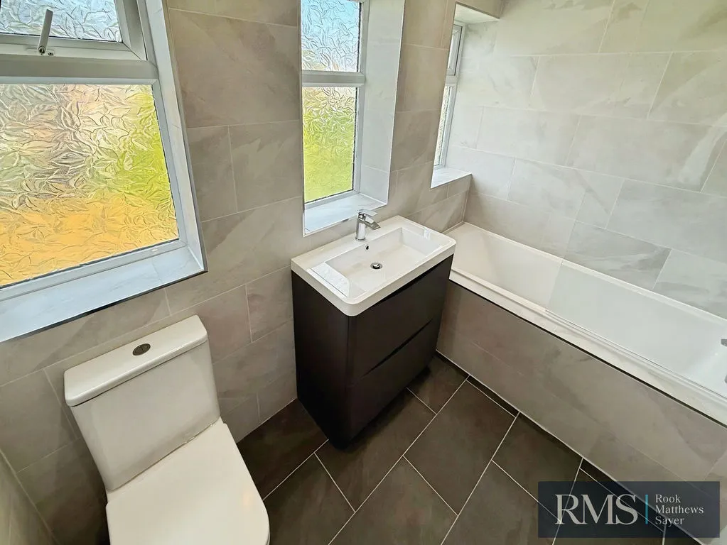 Newcastle Upon Tyne NE3 2BP, NE3, photo 13