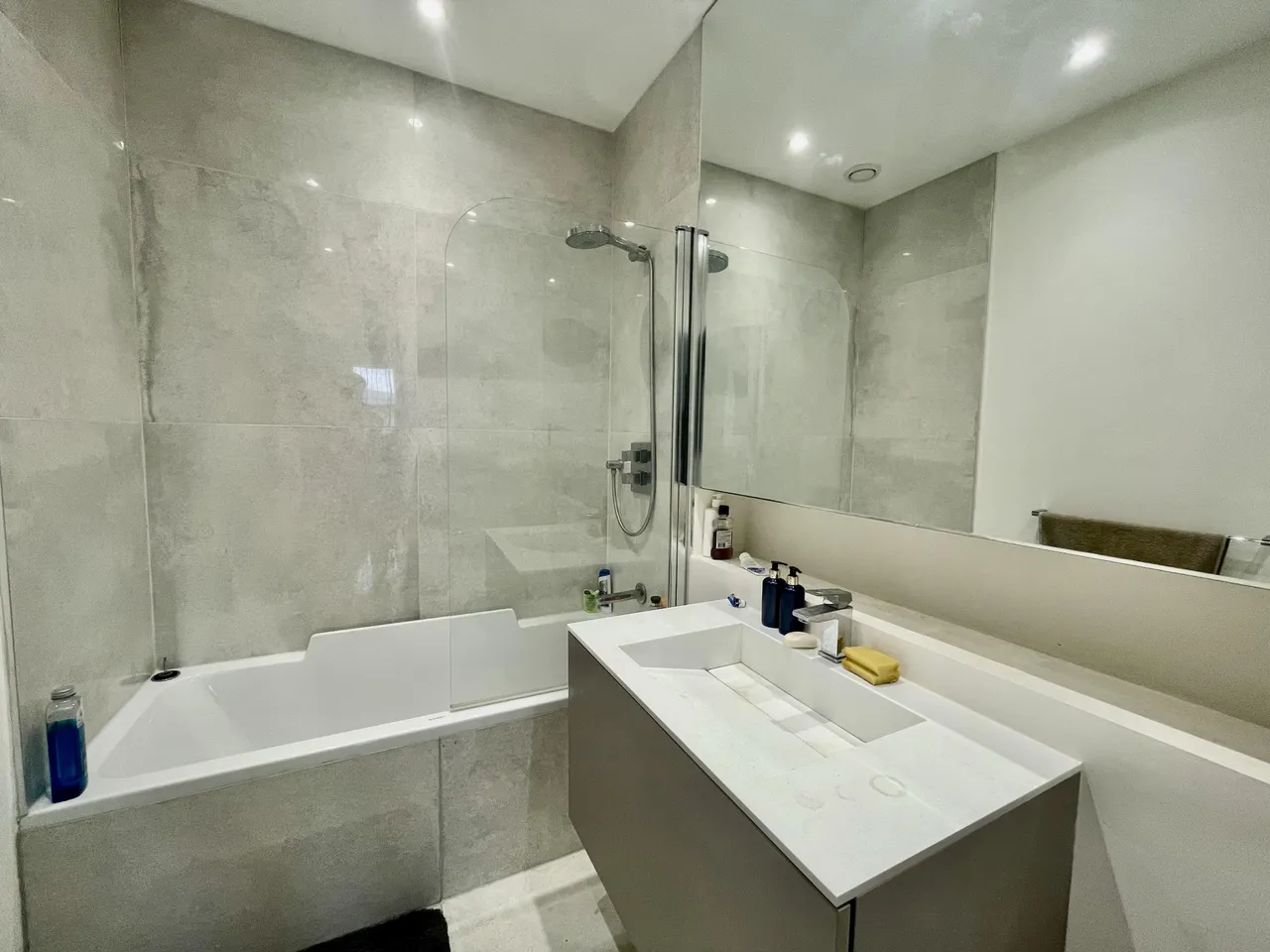 West Gate, Ealing, W5, photo 5