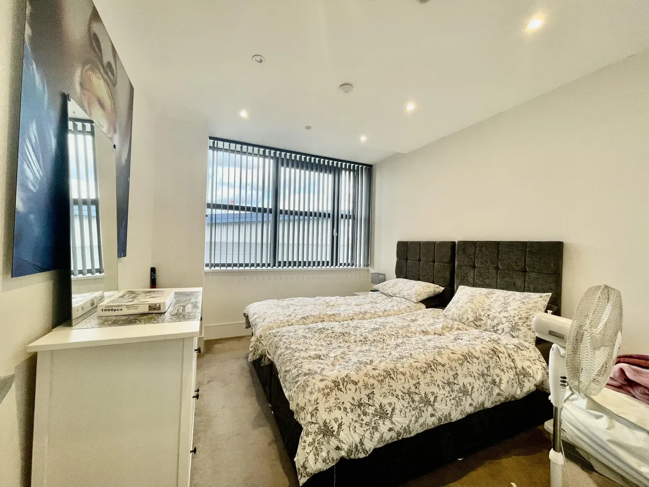 West Gate, Ealing, W5, photo 4