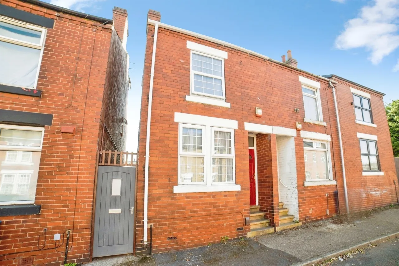 2 bed house for sale, Dallas Street, Mansfield, NG18
