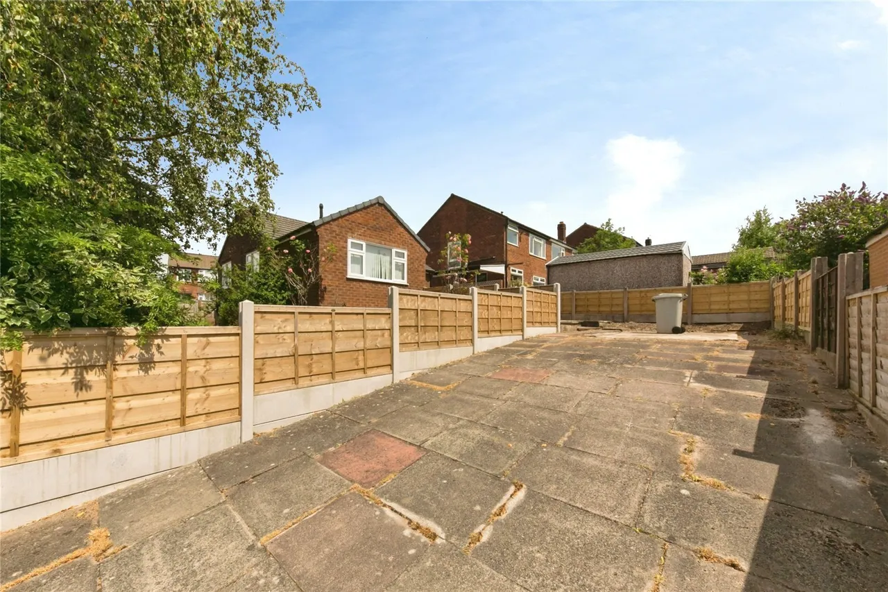 Chiltern Avenue, MACCLESFIELD, Cheshire, SK11, photo 11
