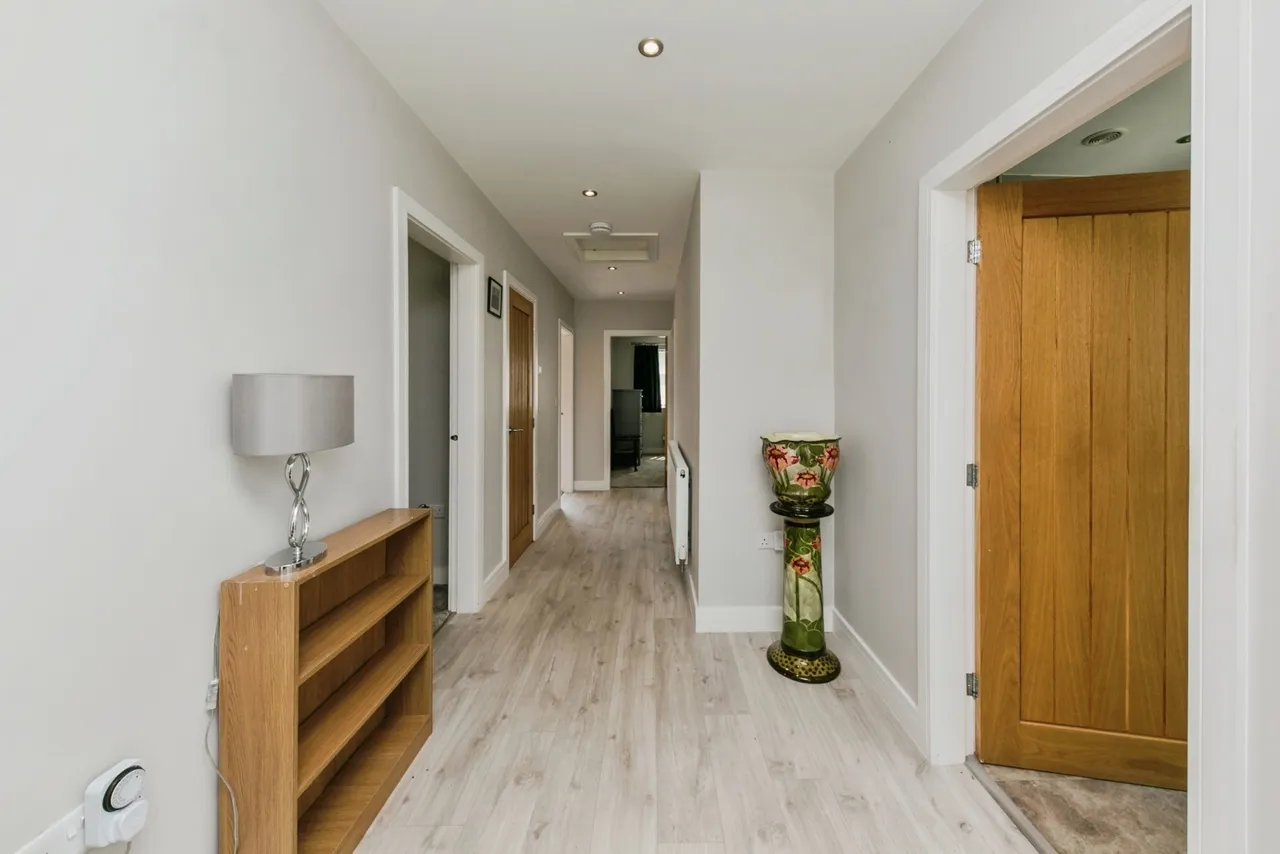 Chiltern Avenue, MACCLESFIELD, Cheshire, SK11, photo 14
