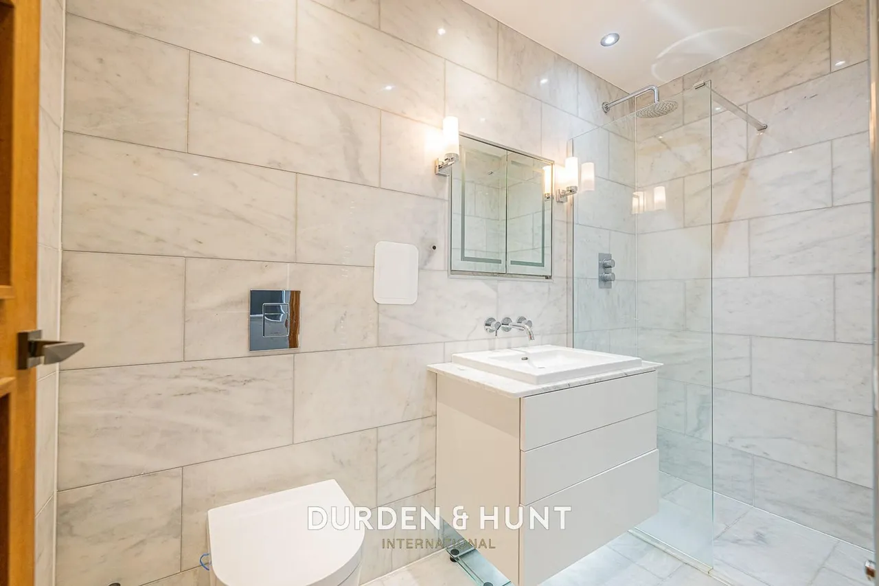 Eden Avenue, Chigwell, IG7, photo 16