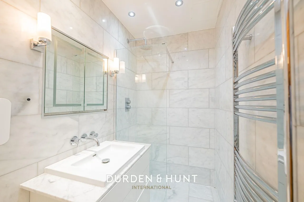 Eden Avenue, Chigwell, IG7, photo 17