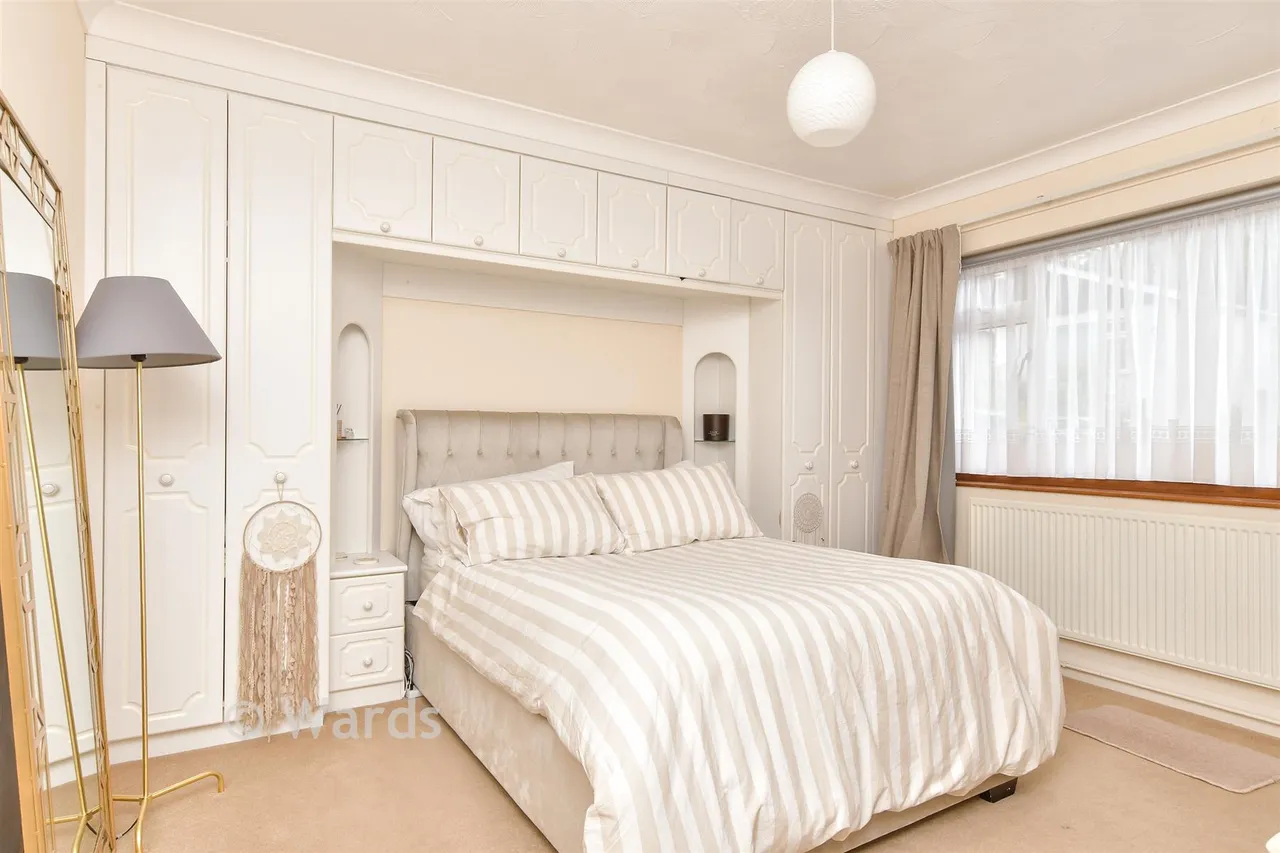 Elmfield Close, Gravesend, DA11, photo 7