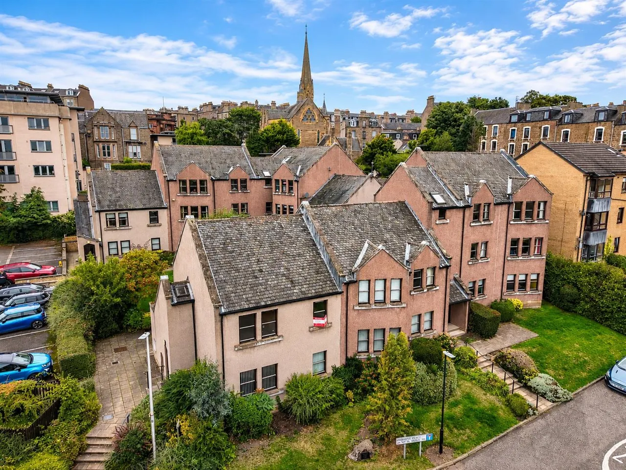 1 bed flat for sale, Osborne Place, Dundee