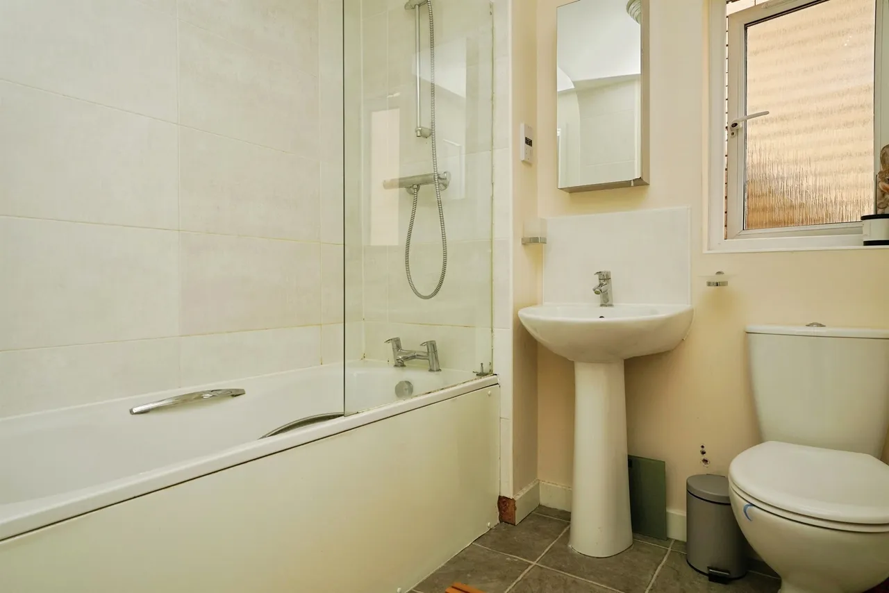Goodrich Grove, Hereford, HR2, photo 13