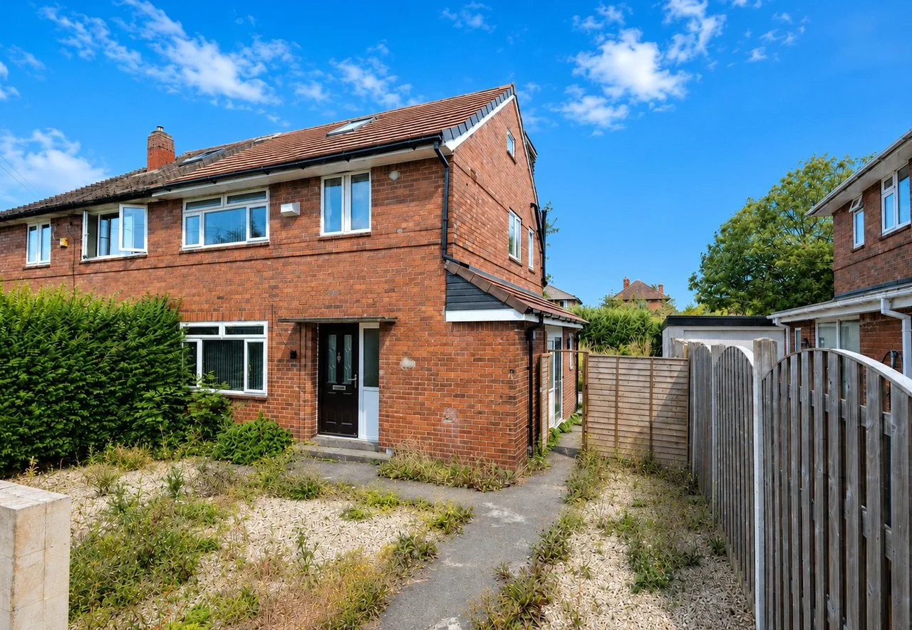 4 bed house for sale, Newton Lodge Drive, Leeds, LS7
