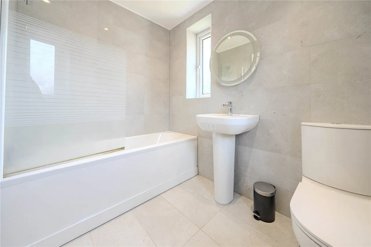 Newton Lodge Drive, Leeds, LS7, photo 6