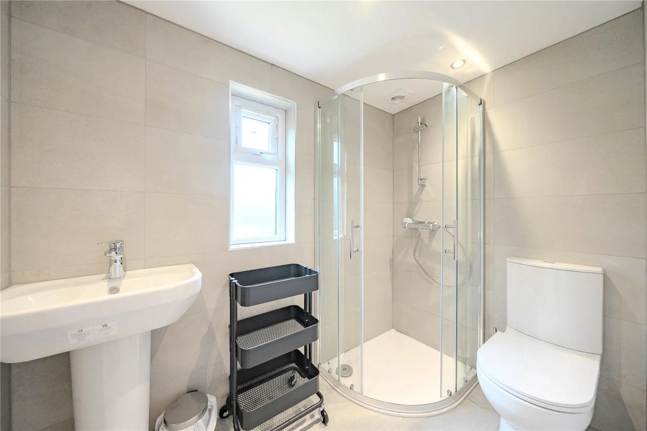 Newton Lodge Drive, Leeds, LS7, photo 10
