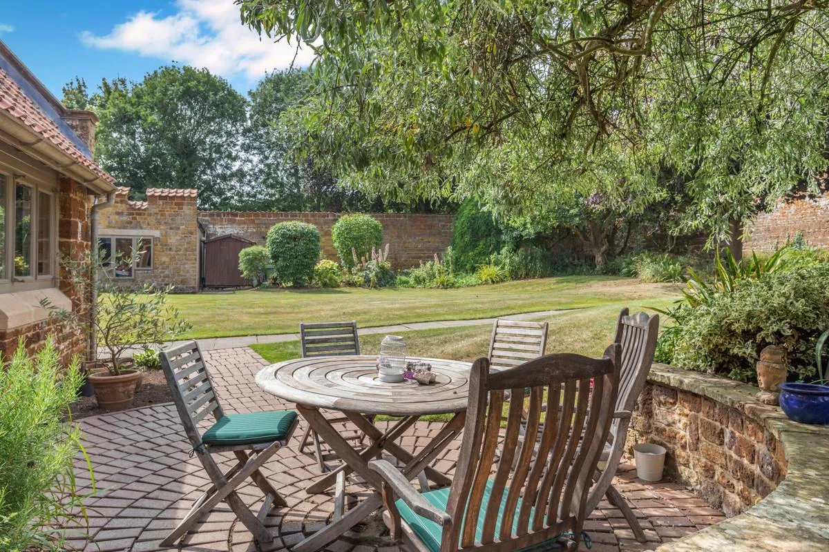 Mackworth Drive, Finedon, NN9, photo 36