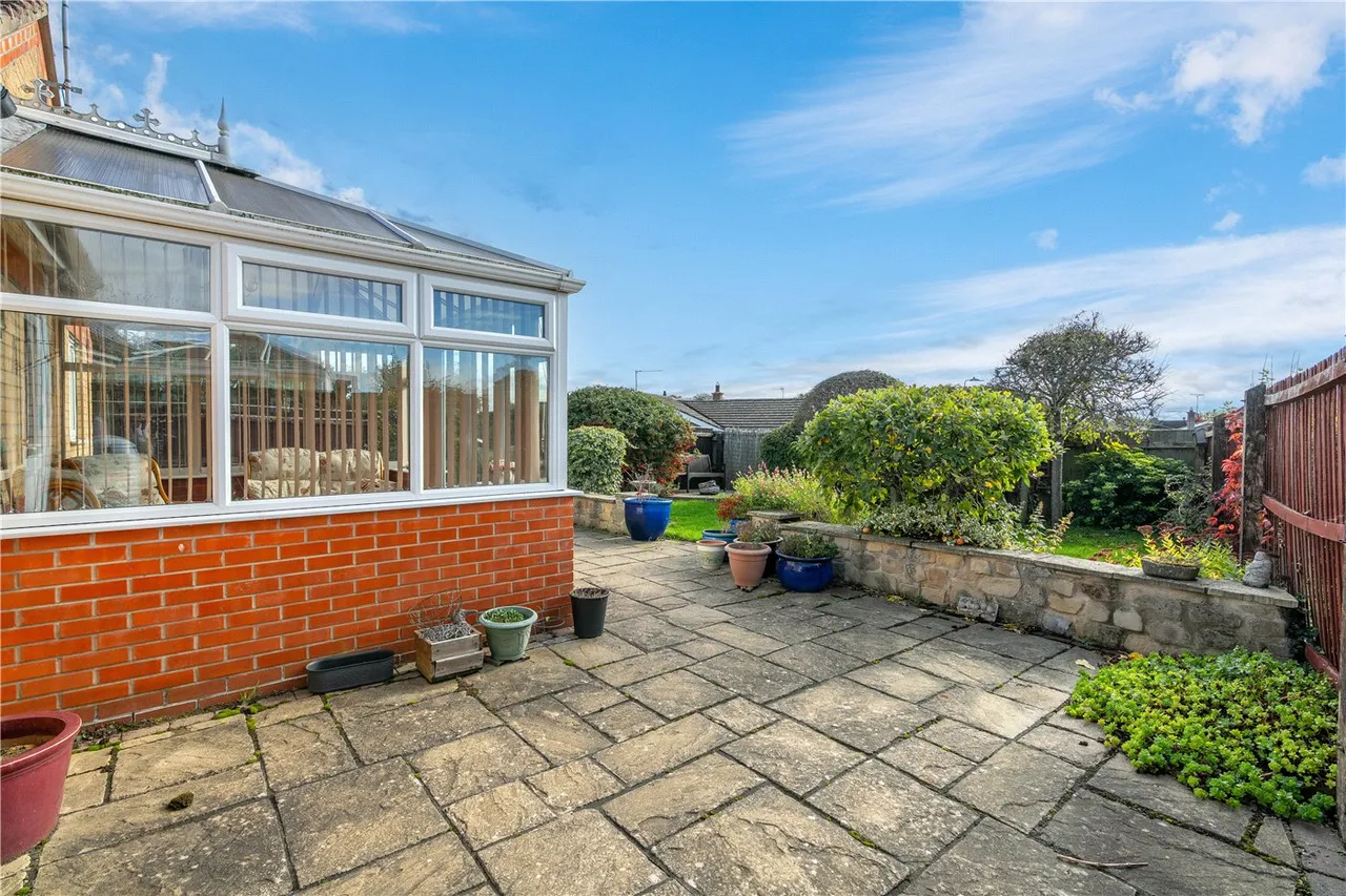 Priory Way, Sleaford, NG34, photo 11