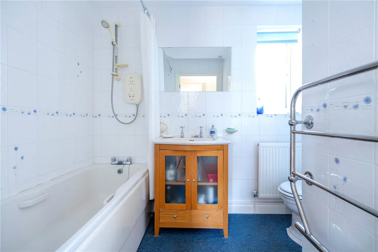Priory Way, Sleaford, NG34, photo 8