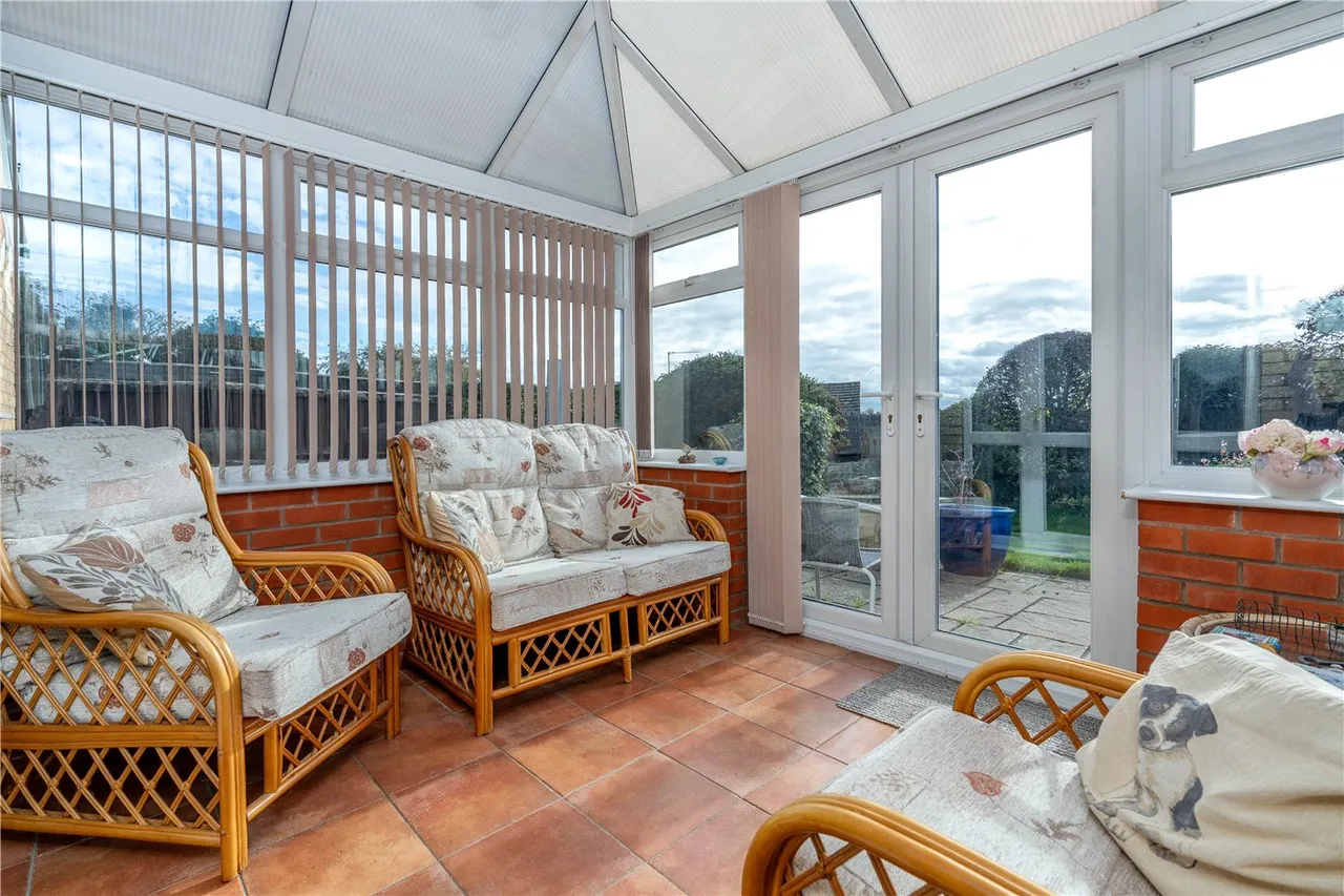 Priory Way, Sleaford, NG34, photo 3