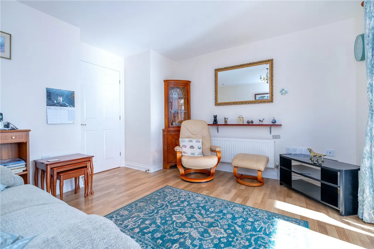 Priory Way, Sleaford, NG34, photo 10
