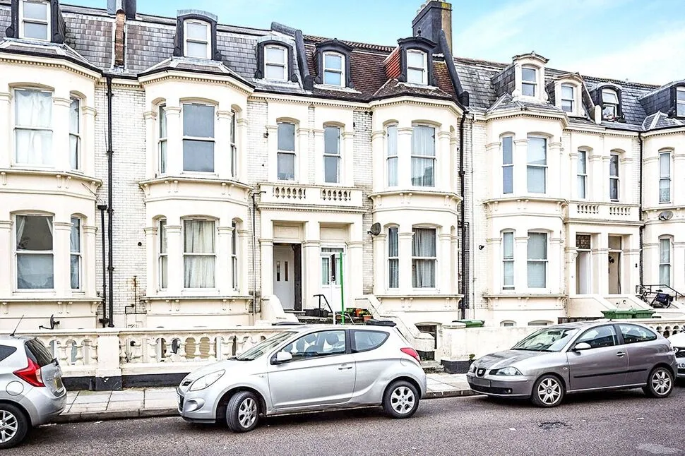 1 bed flat to rent, Alhambra Road, Southsea, PO4