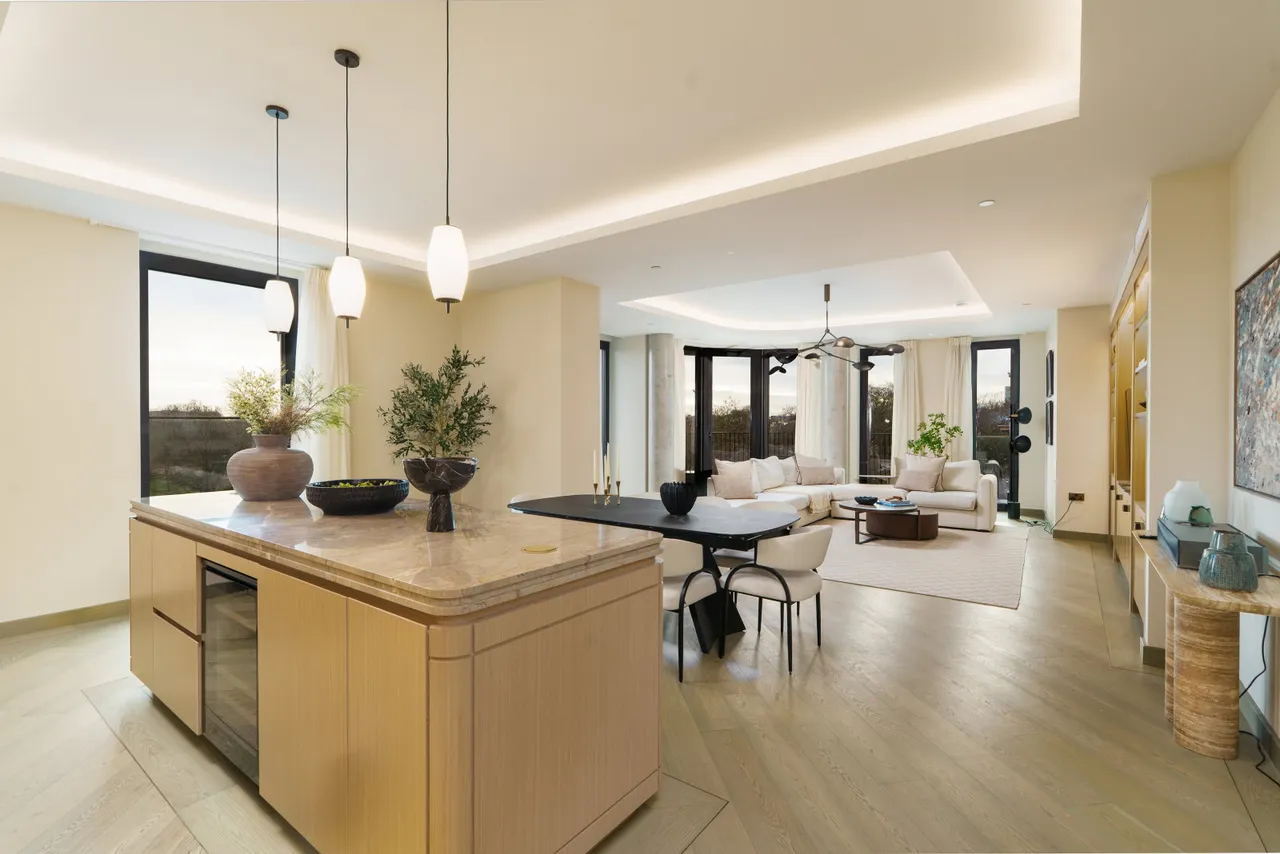 Park Modern, 123 Bayswater Road, London, W2 3JH, photo 4
