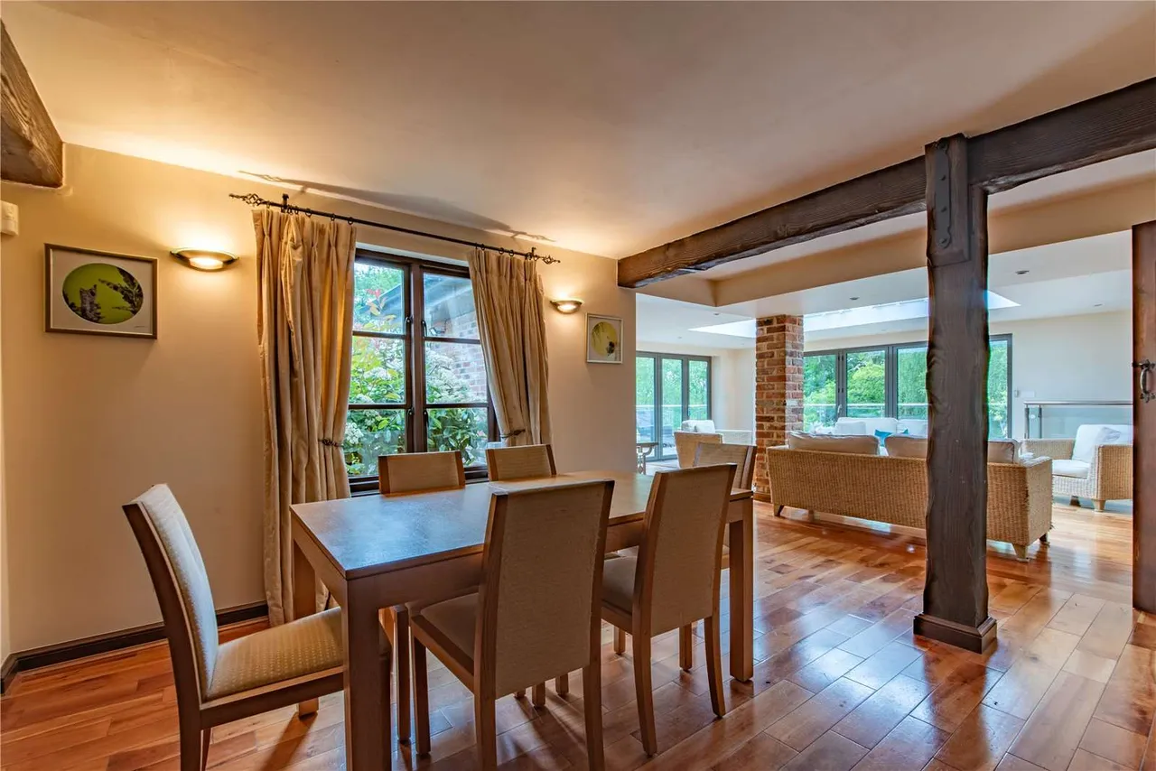 Snelsmore Common, Newbury, Berkshire, RG14 3BB, photo 5