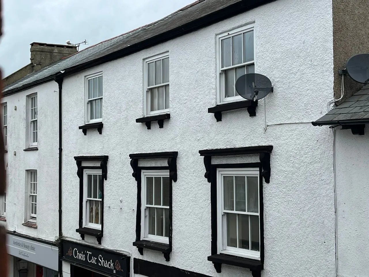2 bed flat for sale, Lyme Street, Axminster, EX13