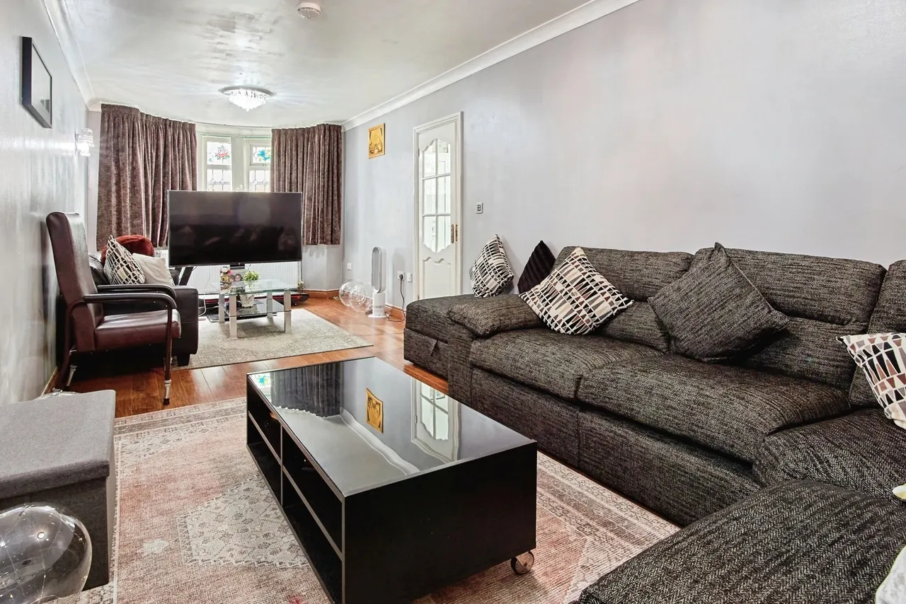 Tennal Road, B32, photo 5