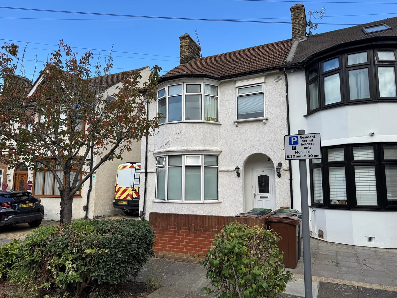 3 bed house for sale — Netherfield Gardens, Barking