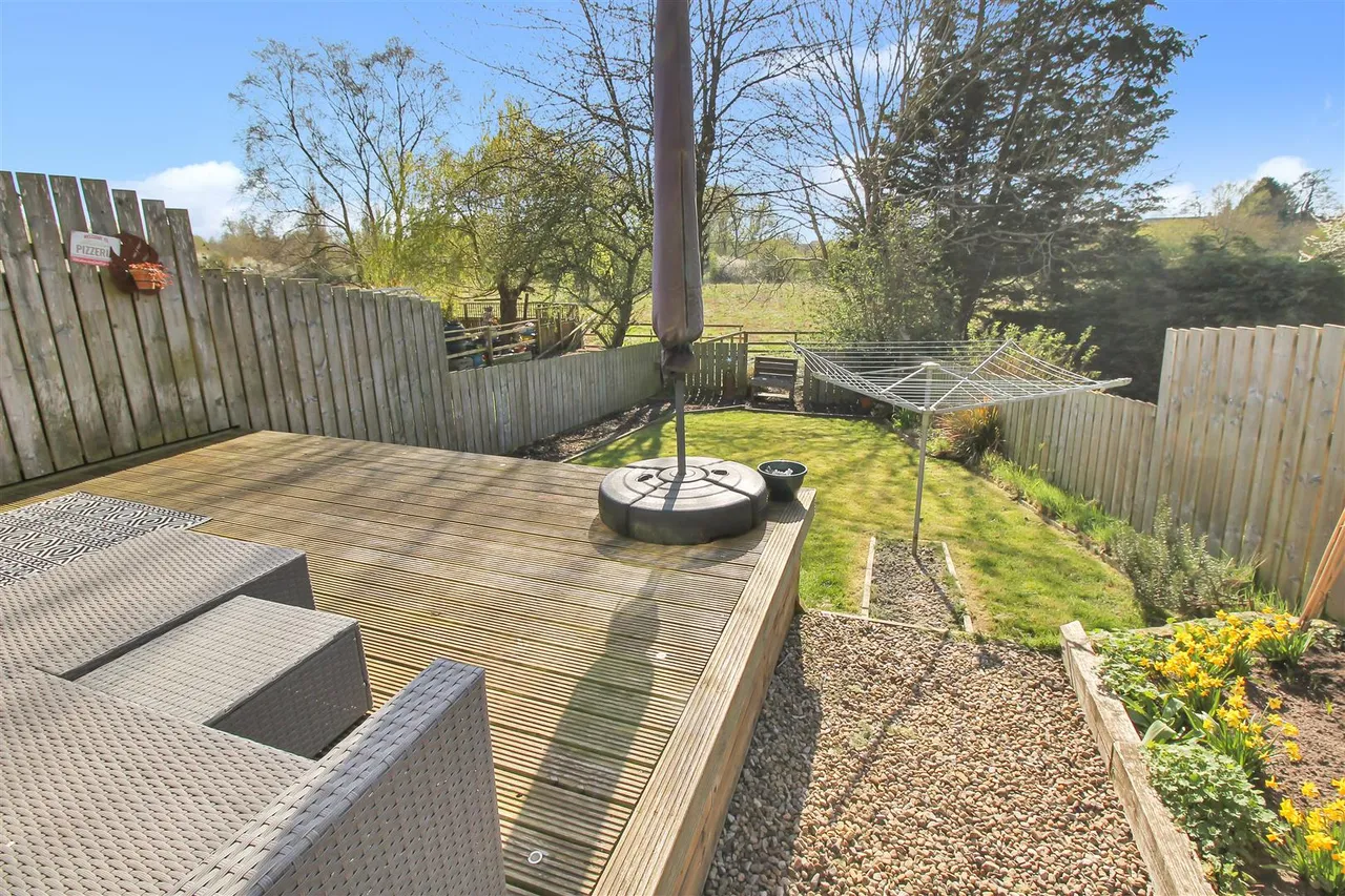 Shire Road, Thirsk, Yorkshire, YO7 1FE, photo 4