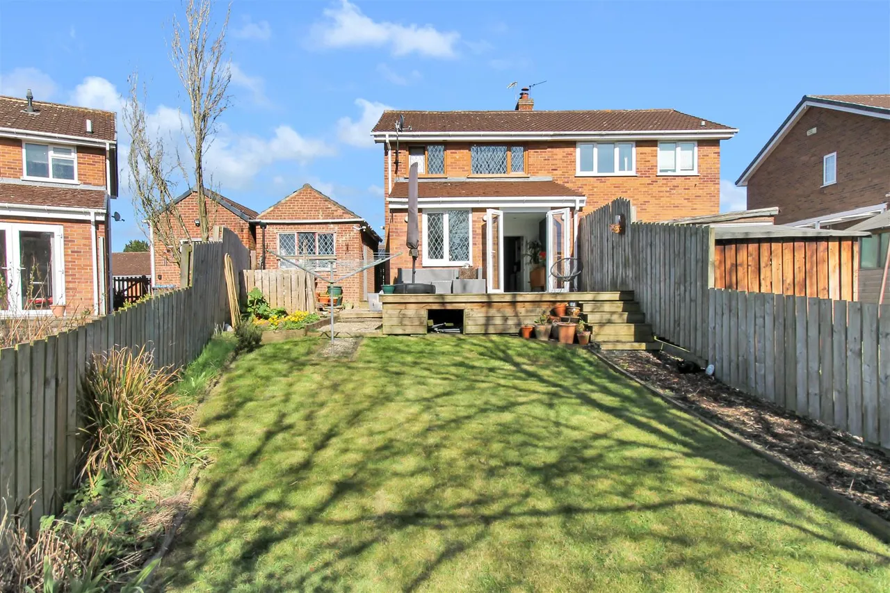 Shire Road, Thirsk, Yorkshire, YO7 1FE, photo 19
