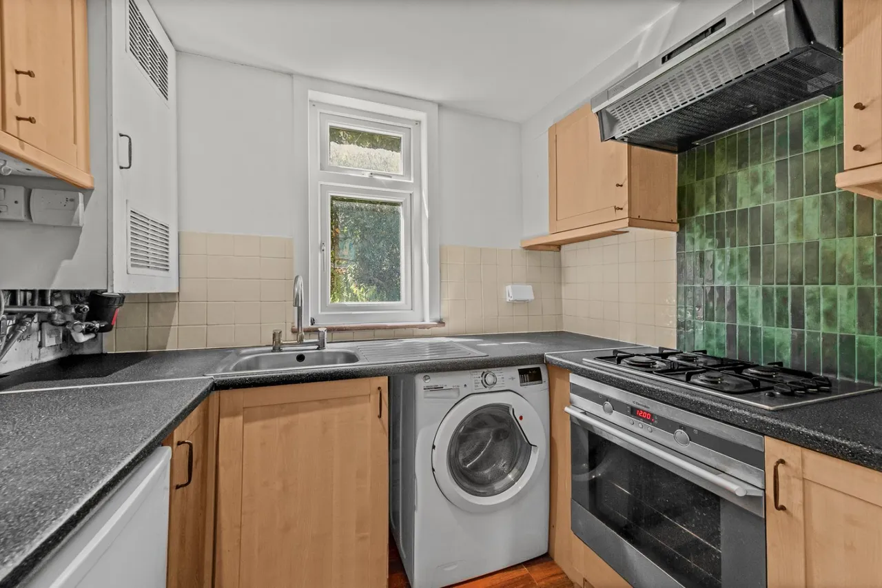 St. Thomas's Road, Finsbury Park, N4, photo 3