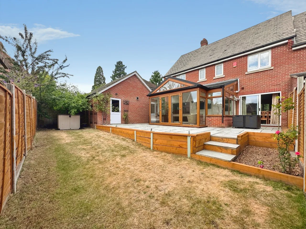 Cawett Drive, Fleet, Hampshire, GU51 1HP, photo 6